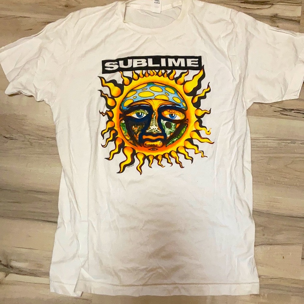 Sublime band tee from hot topic!